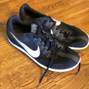 Nike Zoom Rival distance spikes